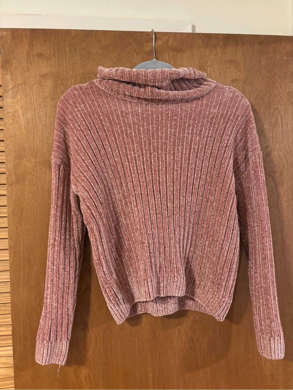 Cozy Ribbed Turtleneck Sweater - Dusty Rose